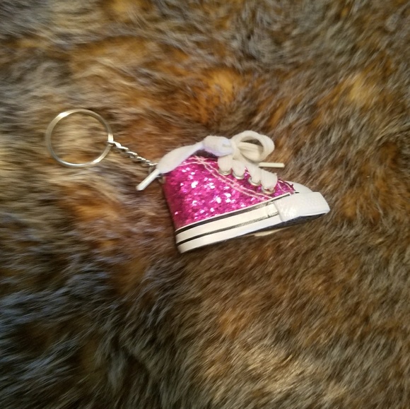 glitter converse keychain